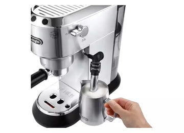 DeLonghi Dedica EC685.M