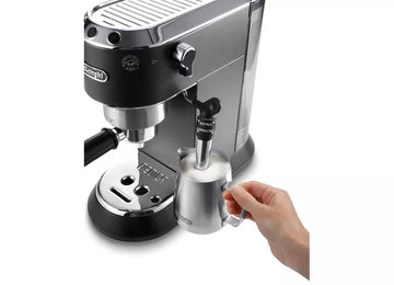 DeLonghi Dedica EC685.BK